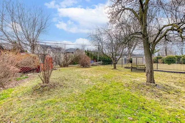 Additional image 13 of 39 Charleston Rd