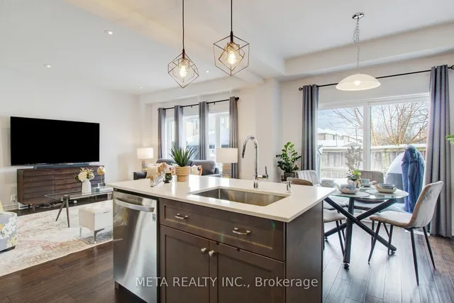 Additional image 11 of 16 Escarpment Dr