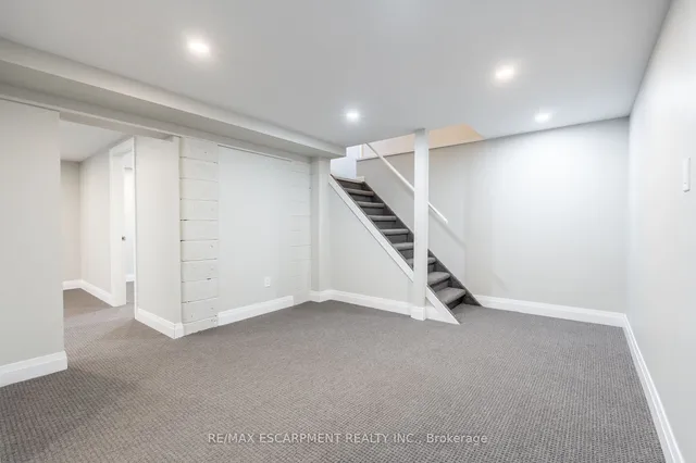 Additional image 24 of 28 Mountainview Rd