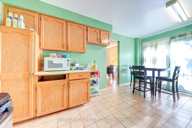 Additional image 19 of 6 Rockwood Dr