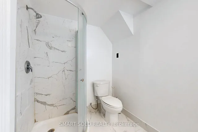 Additional image 30 of 50 Slidell Cres