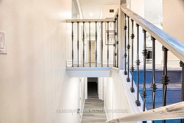 Additional image 24 of 164 Gardiner Dr