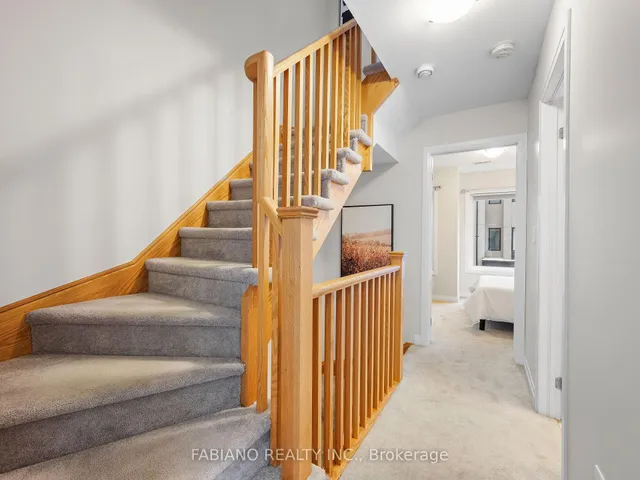 Additional image 22 of 55 Thomas Mulholland Dr Unit 8