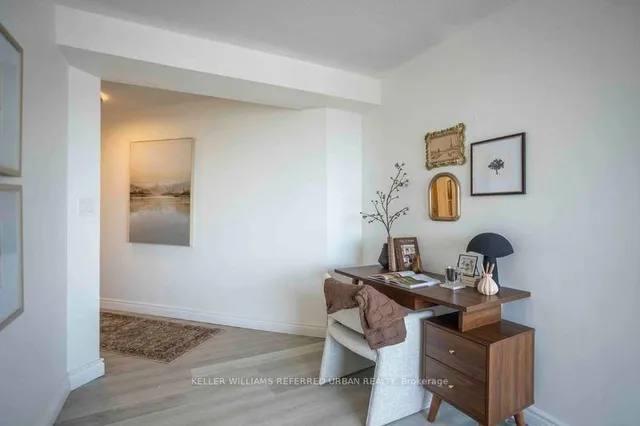 Additional image 9 of 5 Concorde Pl Unit 1609