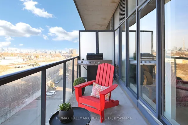 Additional image 8 of 369 Sorauren Ave Unit 604