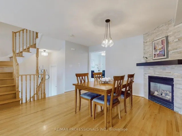 Additional image 10 of 14 Formula Crt