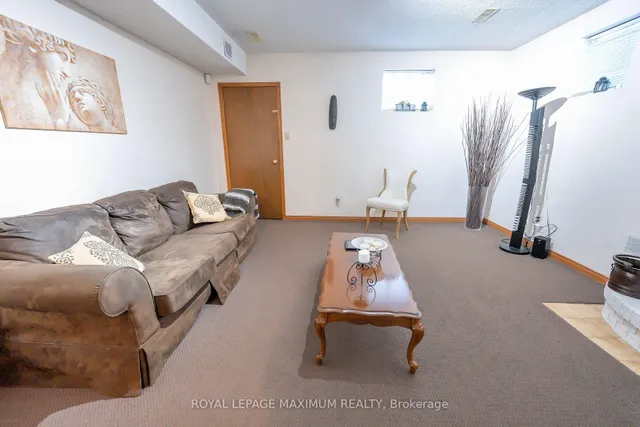 Additional image 30 of 637 Caledonia Rd