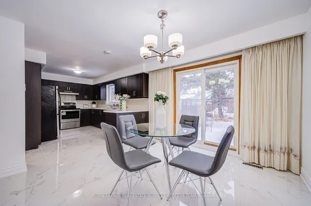 Additional image 12 of 16 Clayland Dr