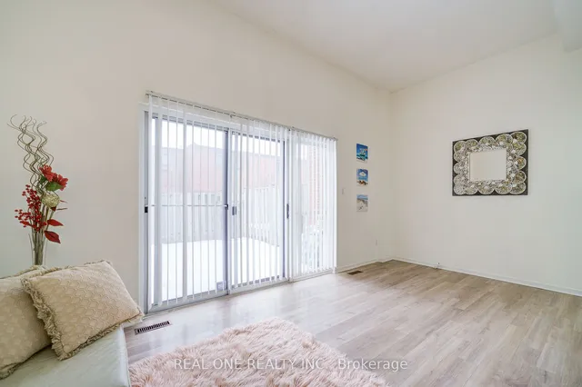 Additional image 6 of 21 Grass Meadoway Way