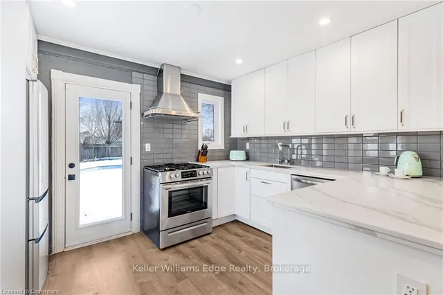 Additional image 11 of 1025 Plains View Ave