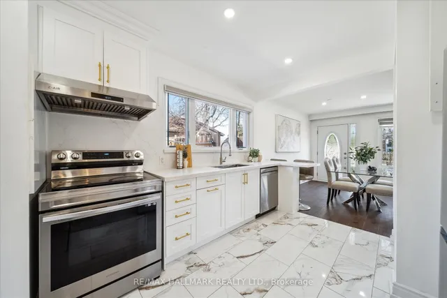 Additional image 15 of 728 Brimley Rd