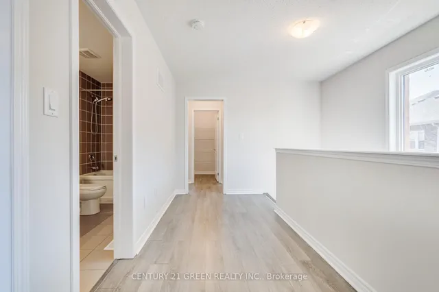 Additional image 26 of 34 Dredge Crt