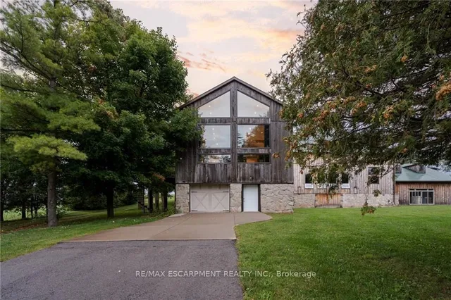 Additional image 27 of 1399 Safari Rd