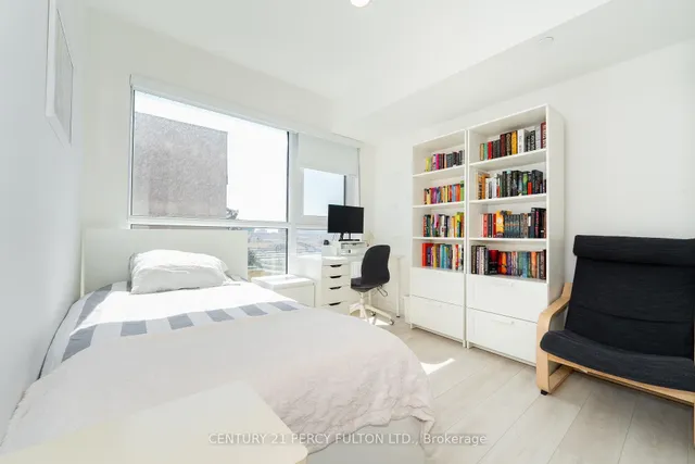 Additional image 20 of 8 Tippett Rd Unit 420