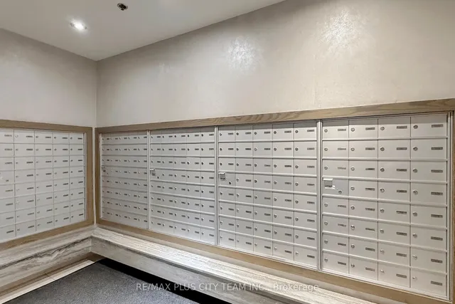 Additional image 8 of 96 St Patrick St Unit 1412