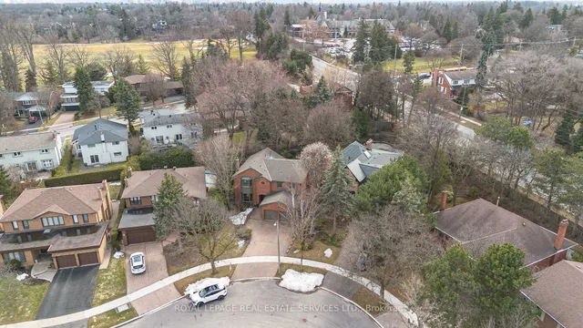 Additional image 45 of 25 Vancho Cres