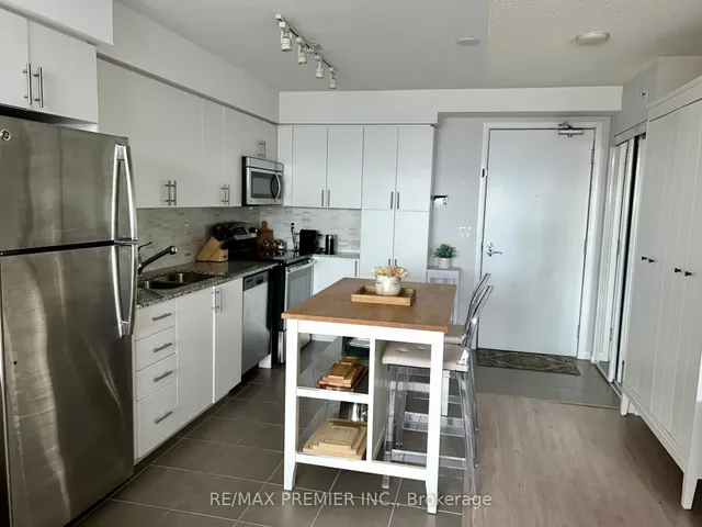 Additional image 2 of 830 Lawrence Ave Unit 1109