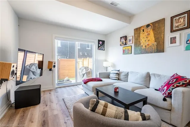 Additional image 21 of 16 Raspberry Lane