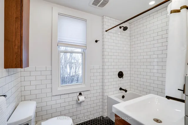 Additional image 20 of 139 Kenwood Ave