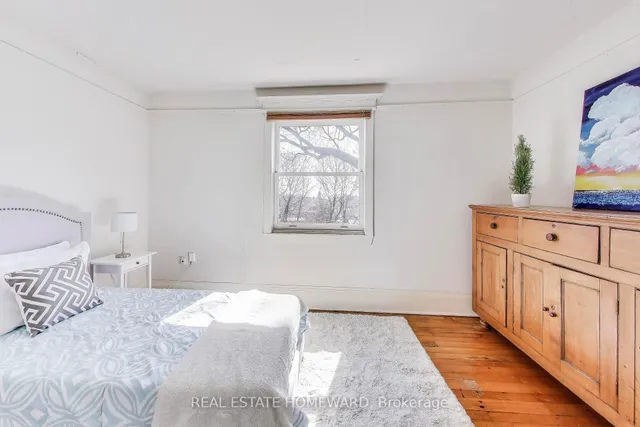 Additional image 22 of 49 Hogarth Ave