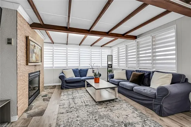 Additional image 20 of 5372 Spruce Ave