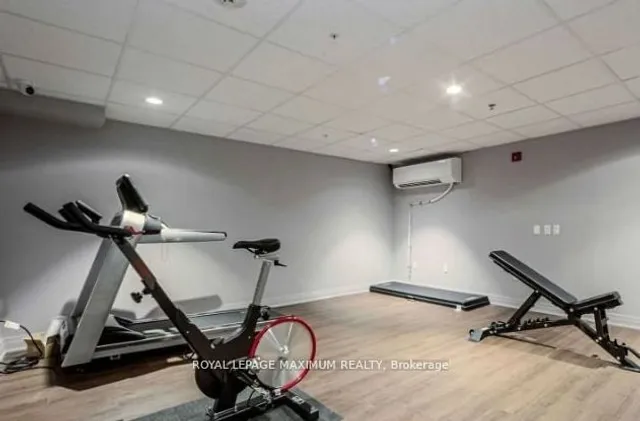 Additional image 26 of 408 Browns Line Unit 308