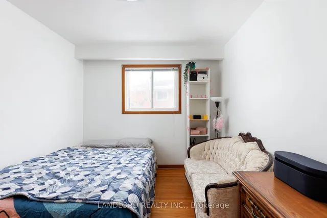 Additional image 27 of 46 Hisey Cres