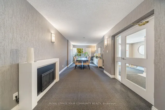 Additional image 27 of 928 Millwood Rd Unit 306