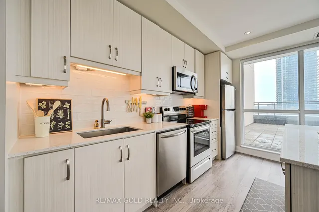 Additional image 23 of 15 Lynch St Unit 408