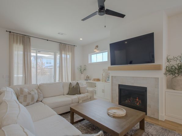4616 Hopkins Ave, Dallas, TX 75209