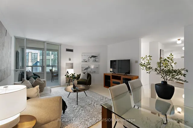 Additional image 15 of 25 Maitland St Unit 1708