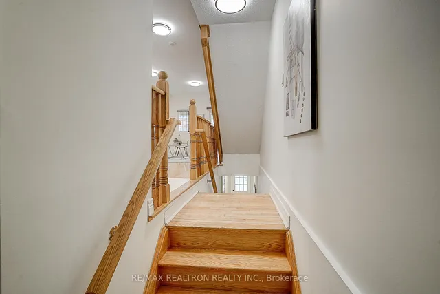 Additional image 3 of 171B Finch Ave