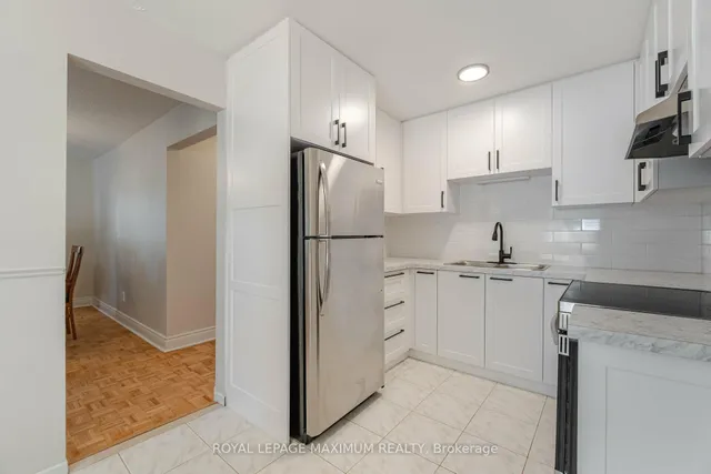 Additional image 12 of 8 Giles Crt