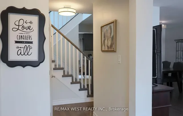 Additional image 17 of 94 Primula Cres