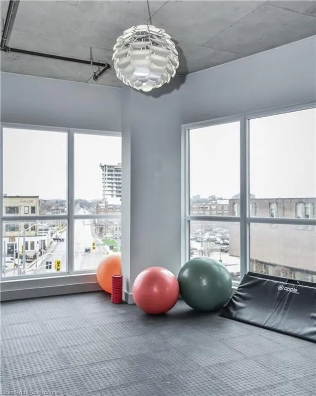 Additional image 40 of 1 Victoria St Unit 1413