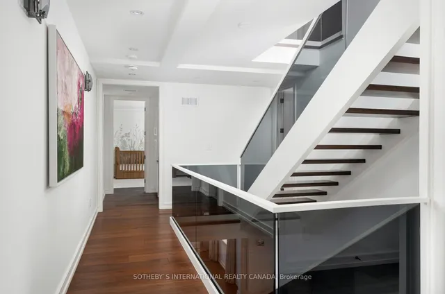 Additional image 29 of 23 Douglas Dr