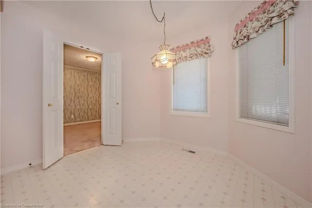 Additional image 8 of 50 Midland Dr Unit 26