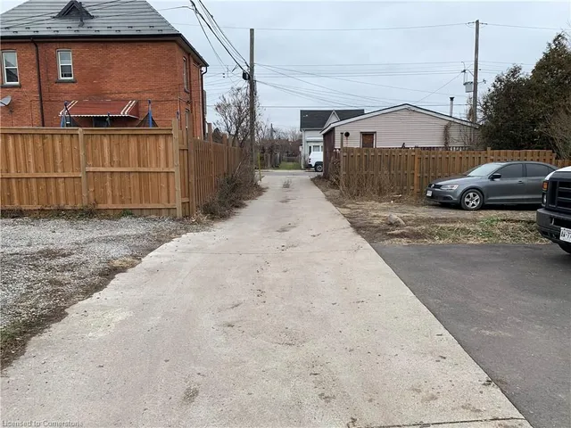 Additional image 9 of 67 Tisdale St