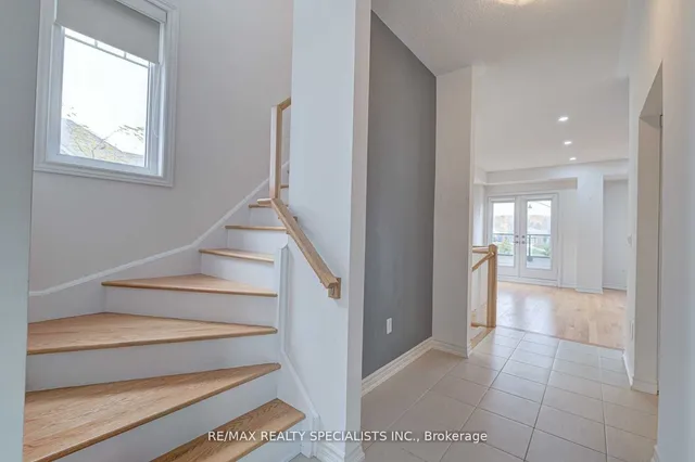 Additional image 8 of 44 Sky Harbour Dr