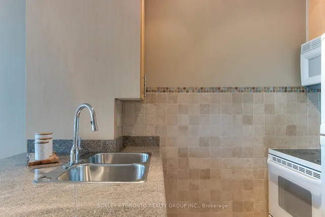 Additional image 30 of 562 Eglinton Ave Unit 309