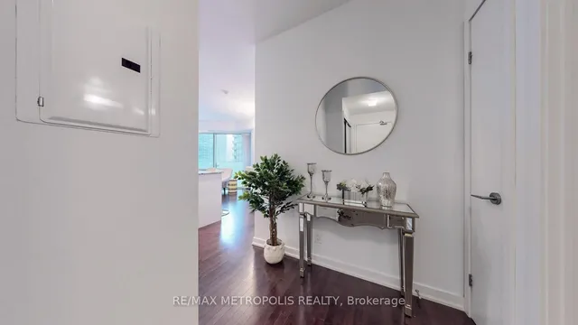 Additional image 7 of 12 York St Unit 1202