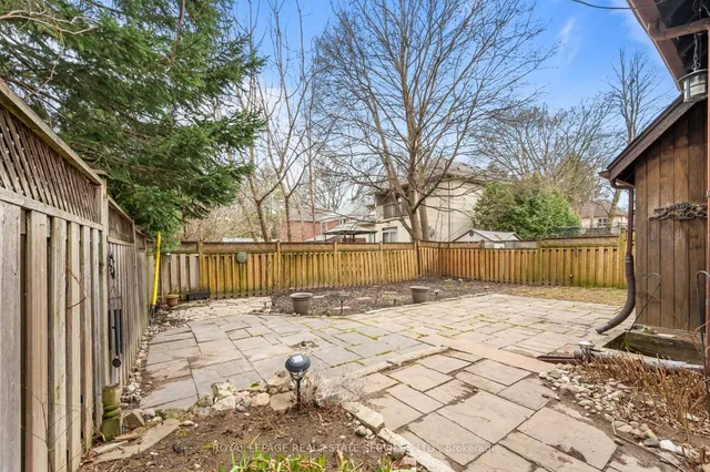 Additional image 42 of 49 Meadowvale Dr