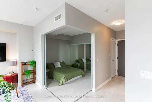 Additional image 12 of 169 Fort York Blvd Unit 920