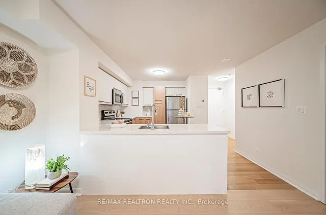 Additional image 37 of 11 St Joseph St Unit 102