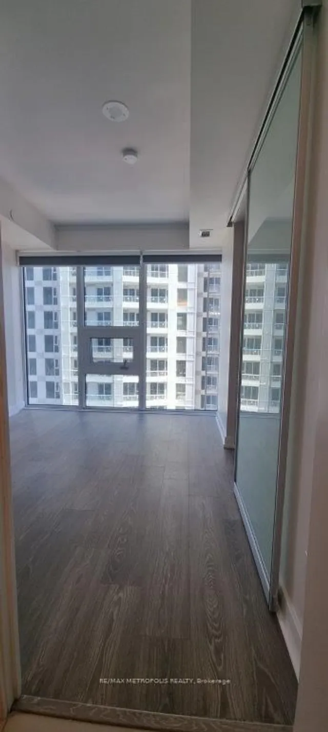 Additional image 6 of 19 Western Battery Rd Unit 2603