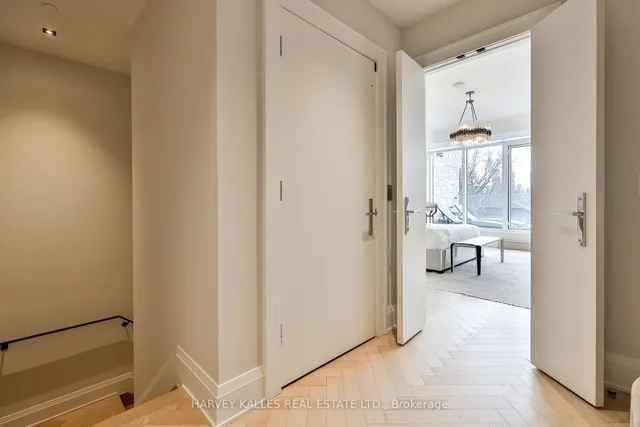 Additional image 17 of 49 Foxbar Rd