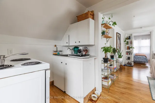 Additional image 24 of 402 Dundurn St