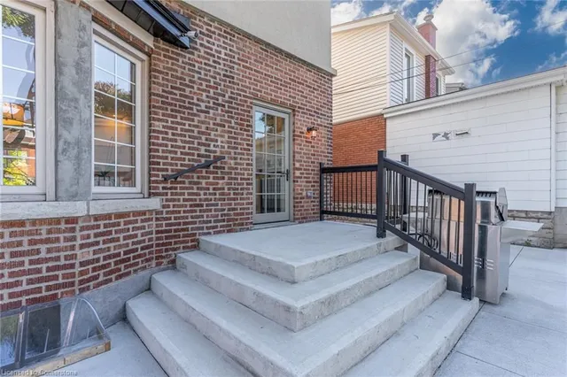 Additional image 40 of 100 Kensington Ave