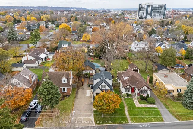 Additional image 3 of 109 Lake Avenue Dr