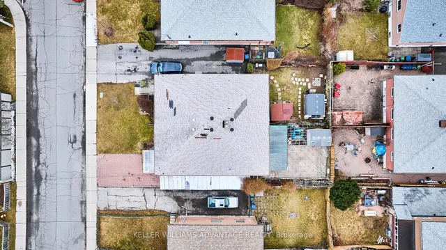 Additional image 40 of 9 Chapman Ave